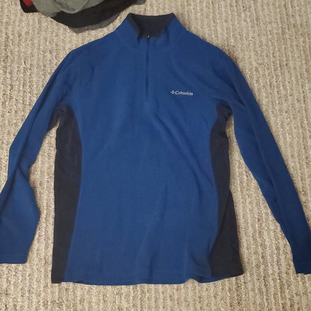 New lightweight quarter zip fleece
